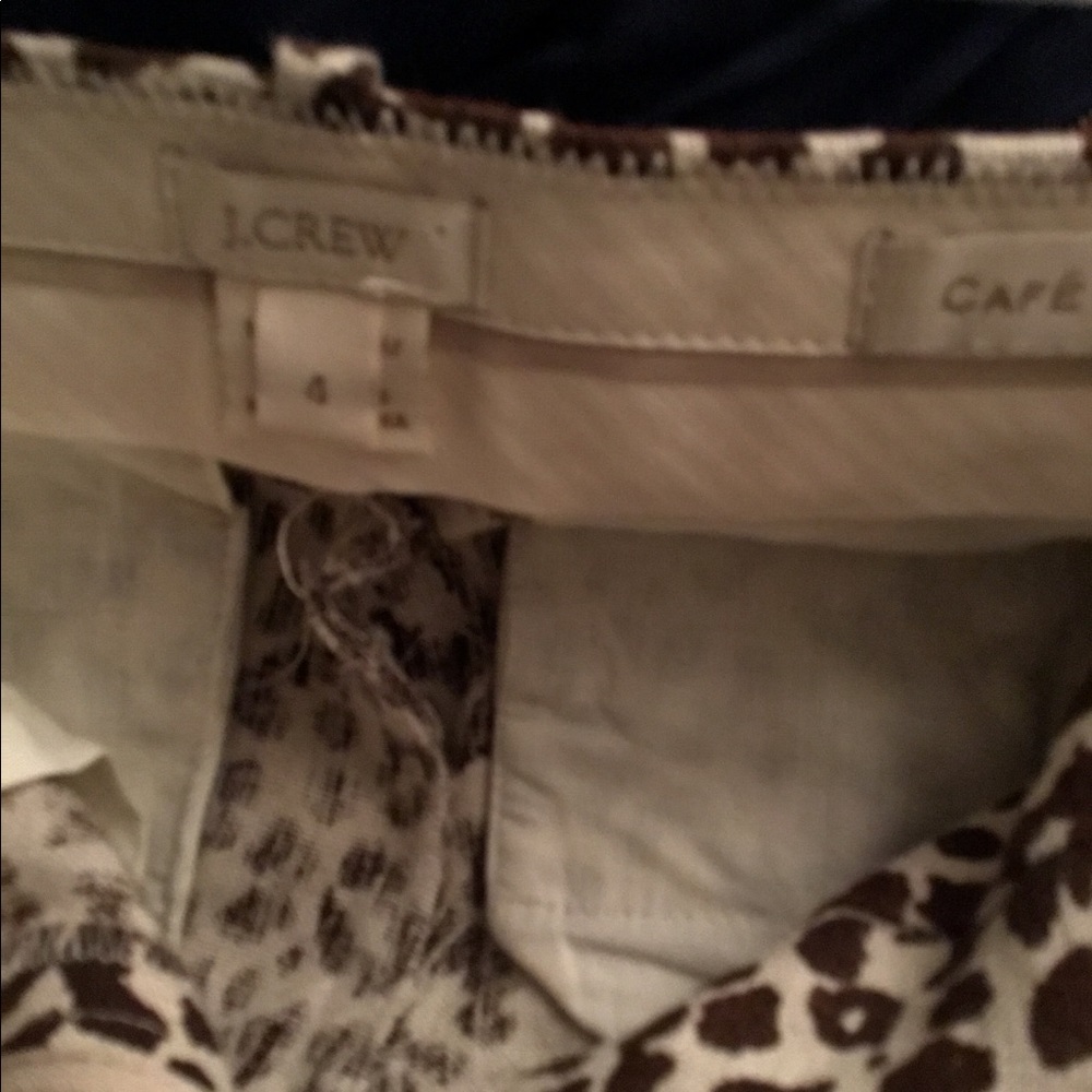 Linen Cafe Capri - image 3